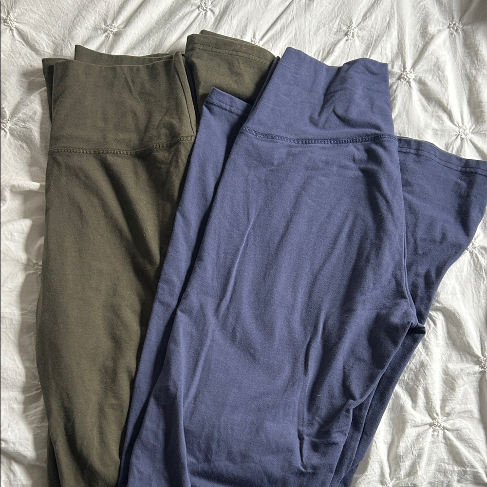 2 Pairs Aerie Offline Flare Legging